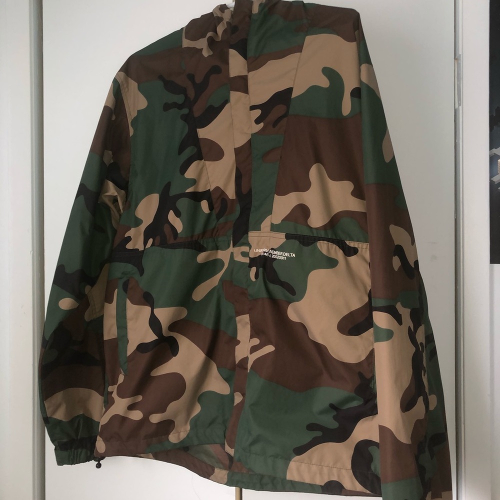 Limited edition Undefeated Camo Windbreaker Jacket